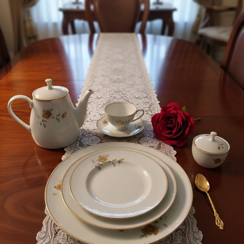 Noritake 6608 Primadonna‎ 25 Piece Dinnerware Place Setting + Service